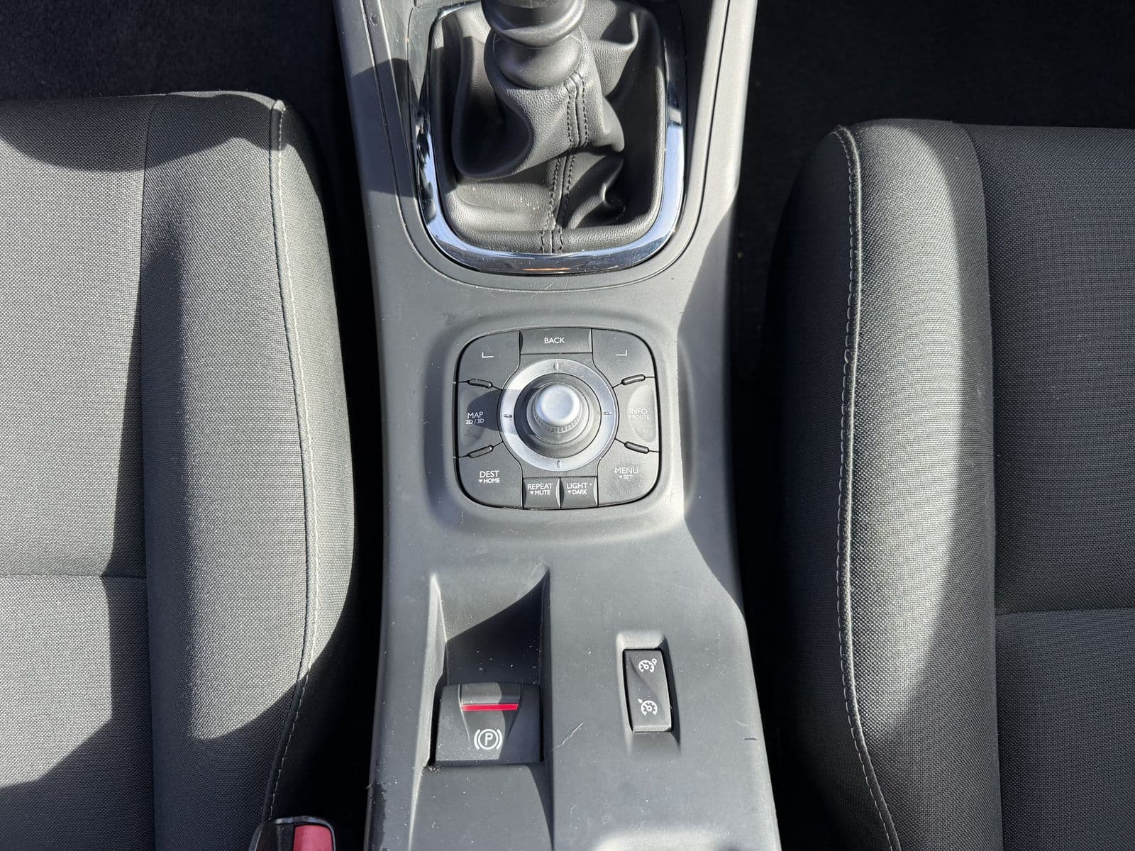 Renault Mégane III 1.5 dCi 110 ch Limited Marron