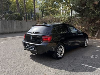 BMW Série 1 F20 118d 143 ch Sport Noir