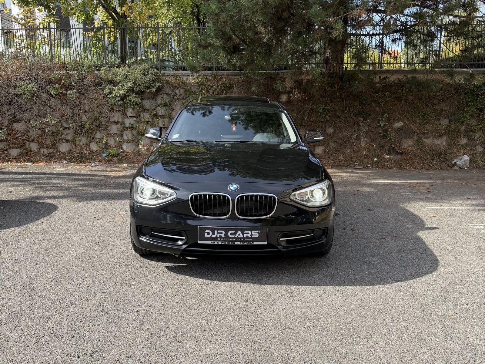BMW Série 1 F20 118d 143 ch Sport Noir