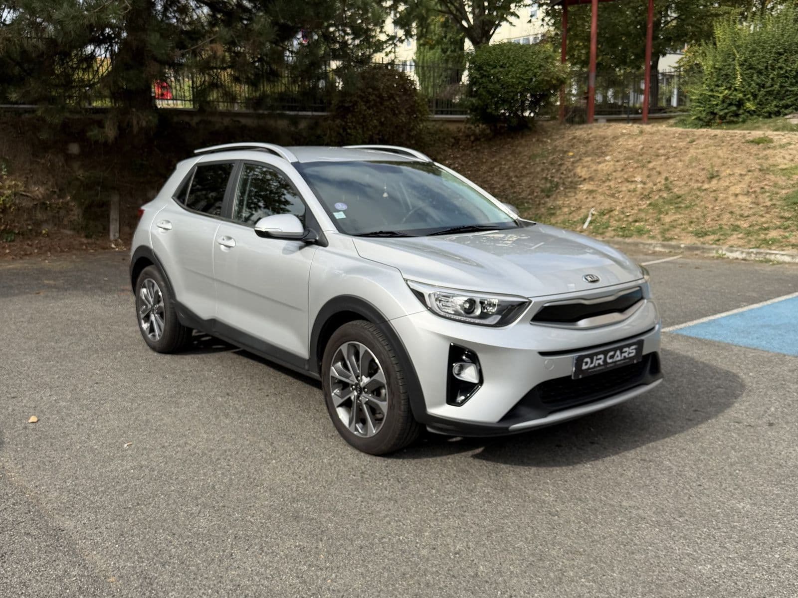 Kia Stonic 1.0 T-GDi 120 ch ISG BVM6 Design Gris