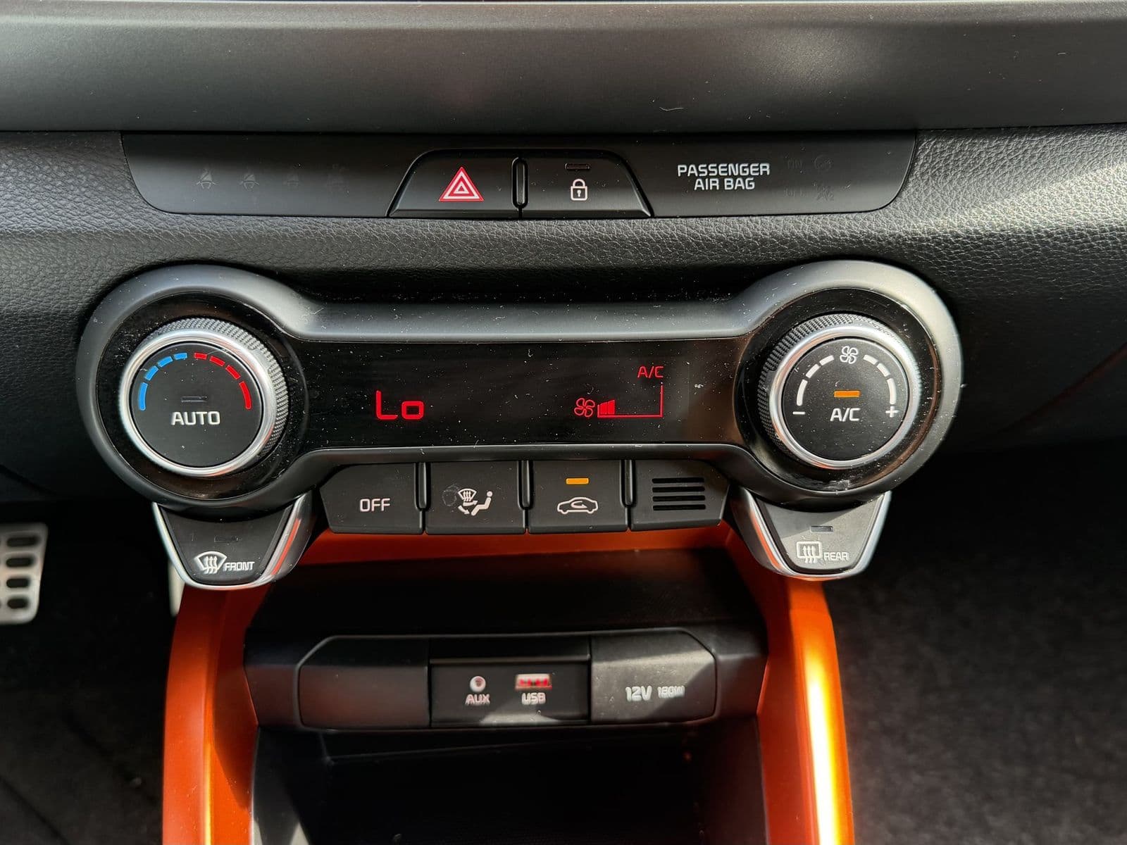 Kia Stonic 1.0 T-GDi 120 ch ISG BVM6 Design Gris