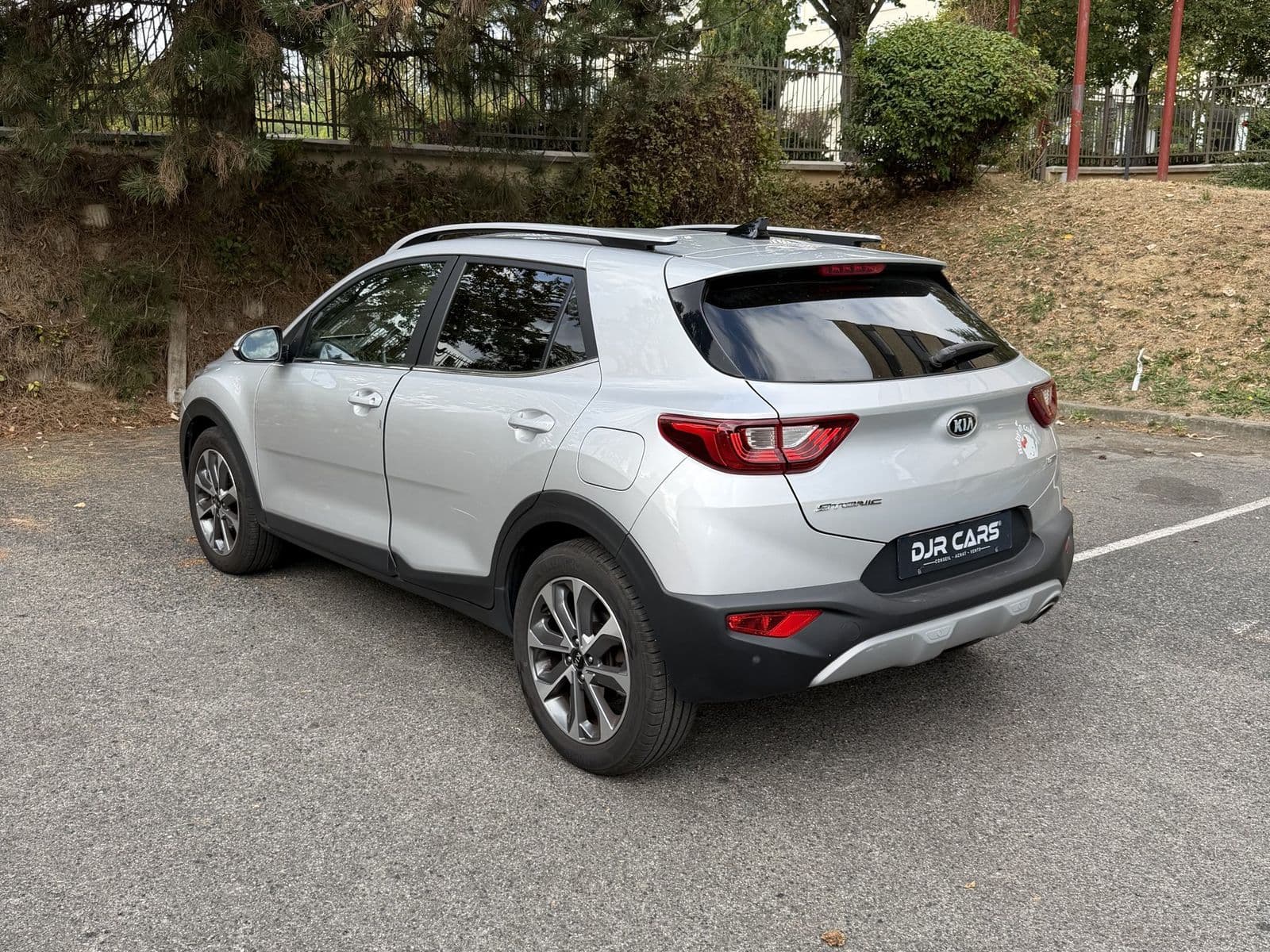 Kia Stonic 1.0 T-GDi 120 ch ISG BVM6 Design Gris