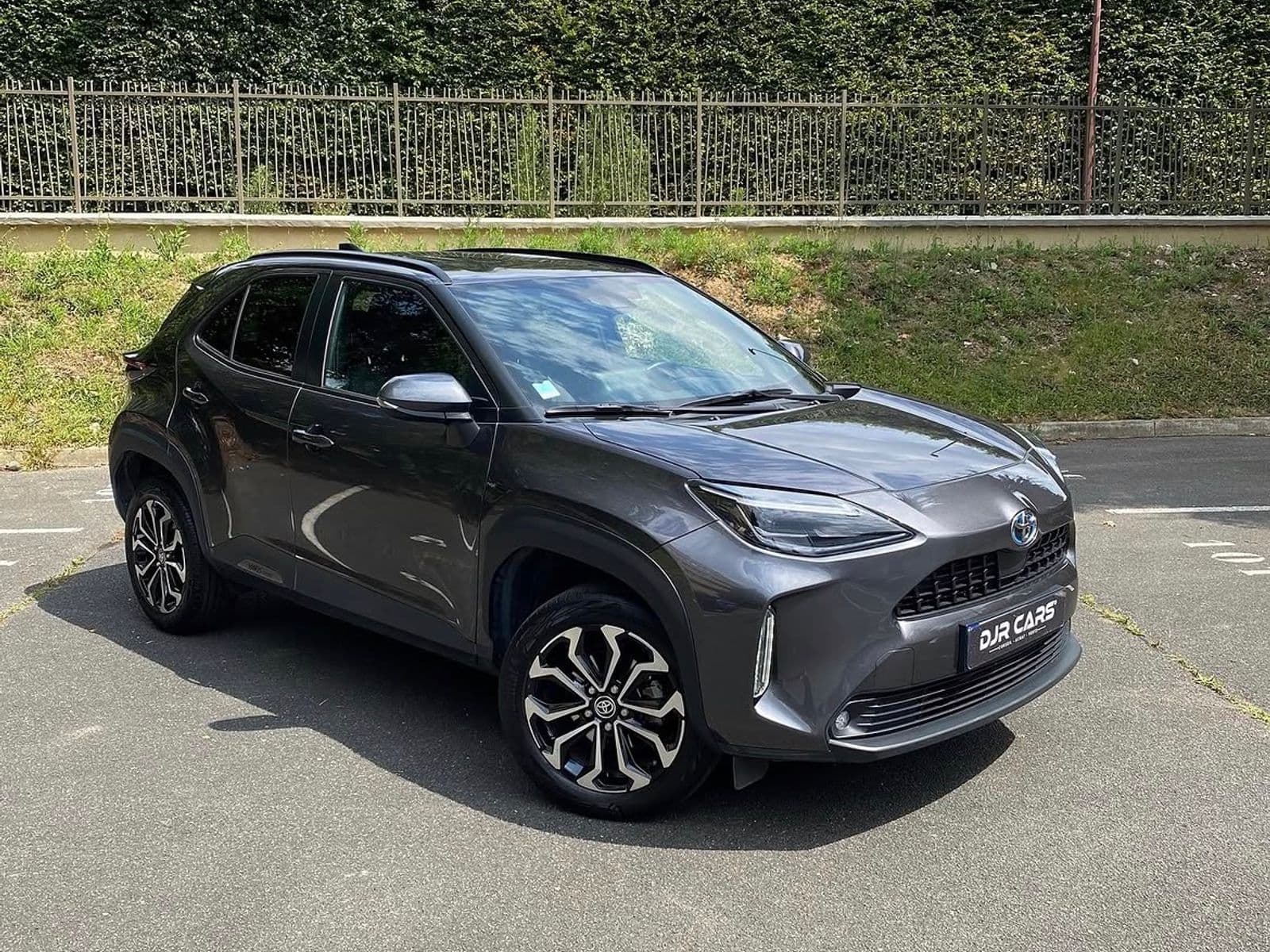 Toyota Yaris Cross  Gris