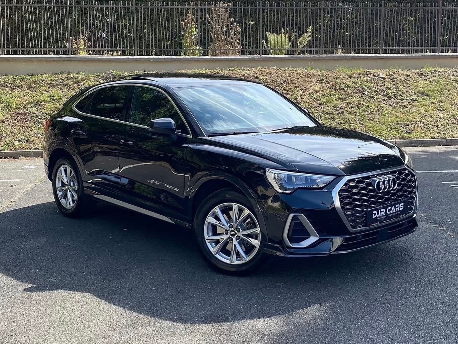 Audi Q3 Sportback Noir