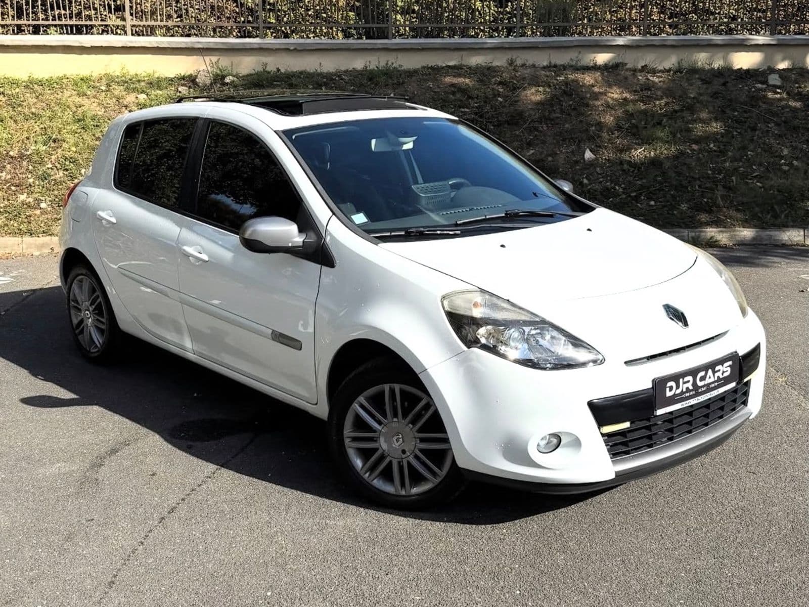 Renault Clio III  Blanc