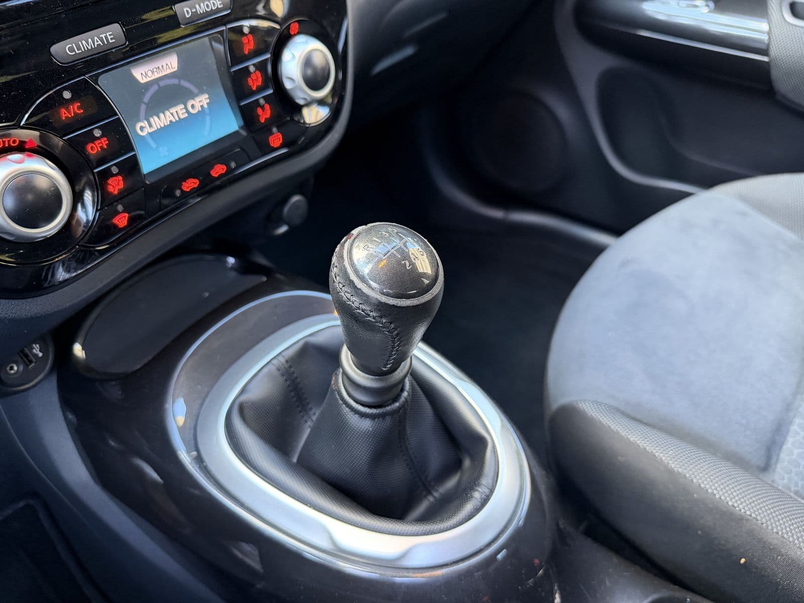 Nissan Juke 1.5 dCi 110 ch Tekna Gris