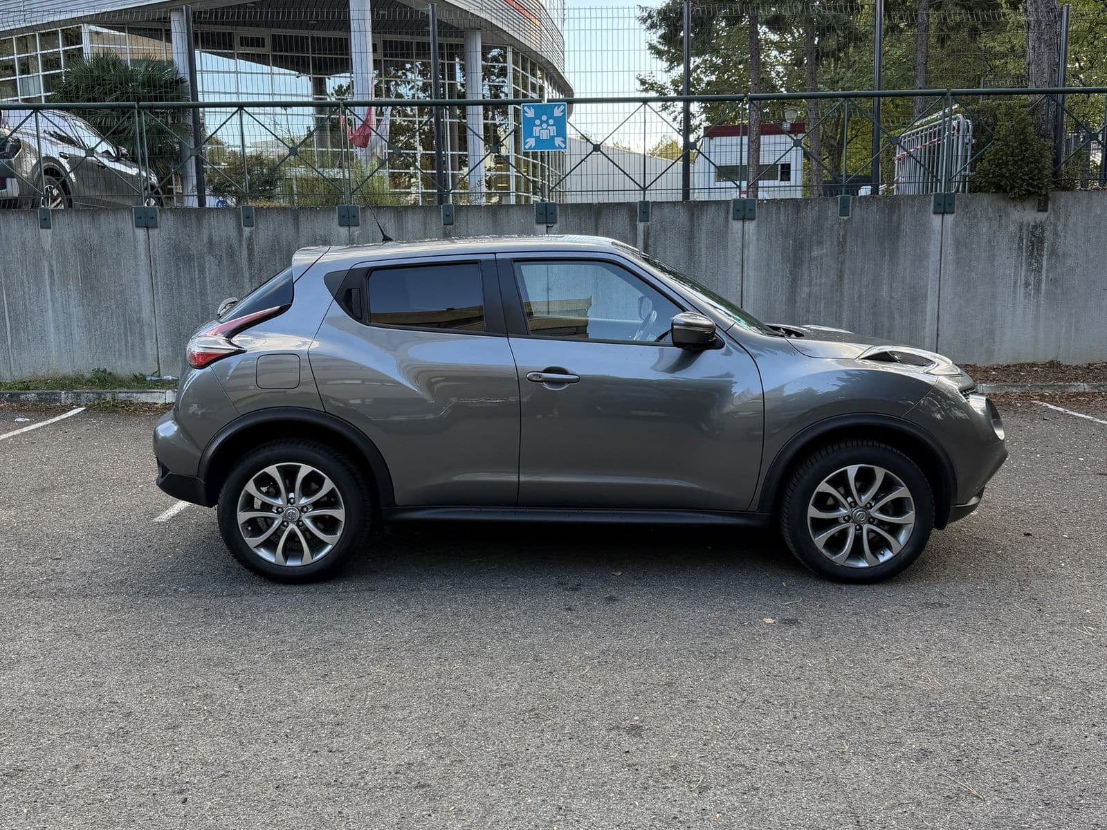 Nissan Juke 1.5 dCi 110 ch Tekna Gris