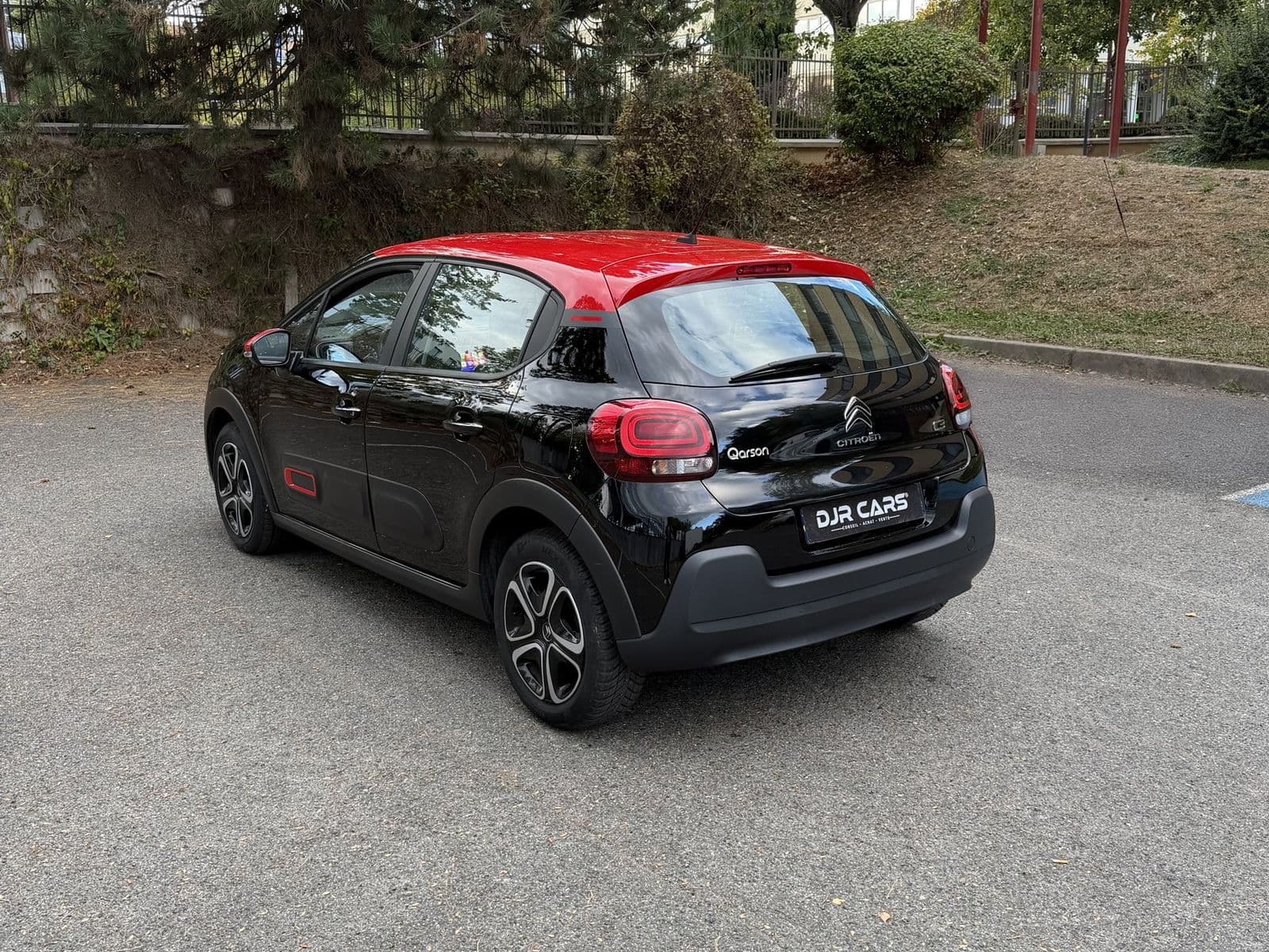 Citroën C3 III 1.2 PureTech 110 ch SS EAT6 Shine Noir