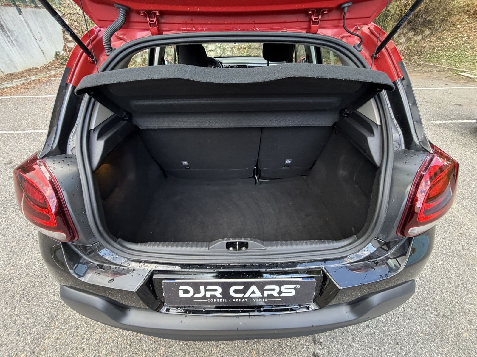 Citroën C3 III 1.2 PureTech 110 ch SS EAT6 Shine Noir