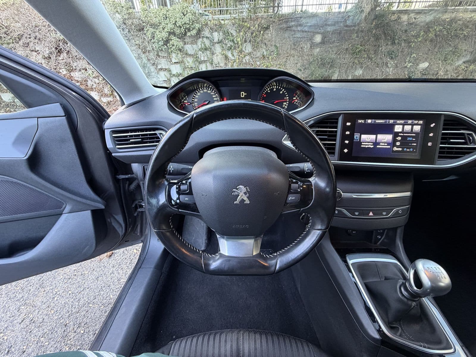 Peugeot 308 SW 1.6 BlueHDi 120 ch BVM6 Active Business Marron