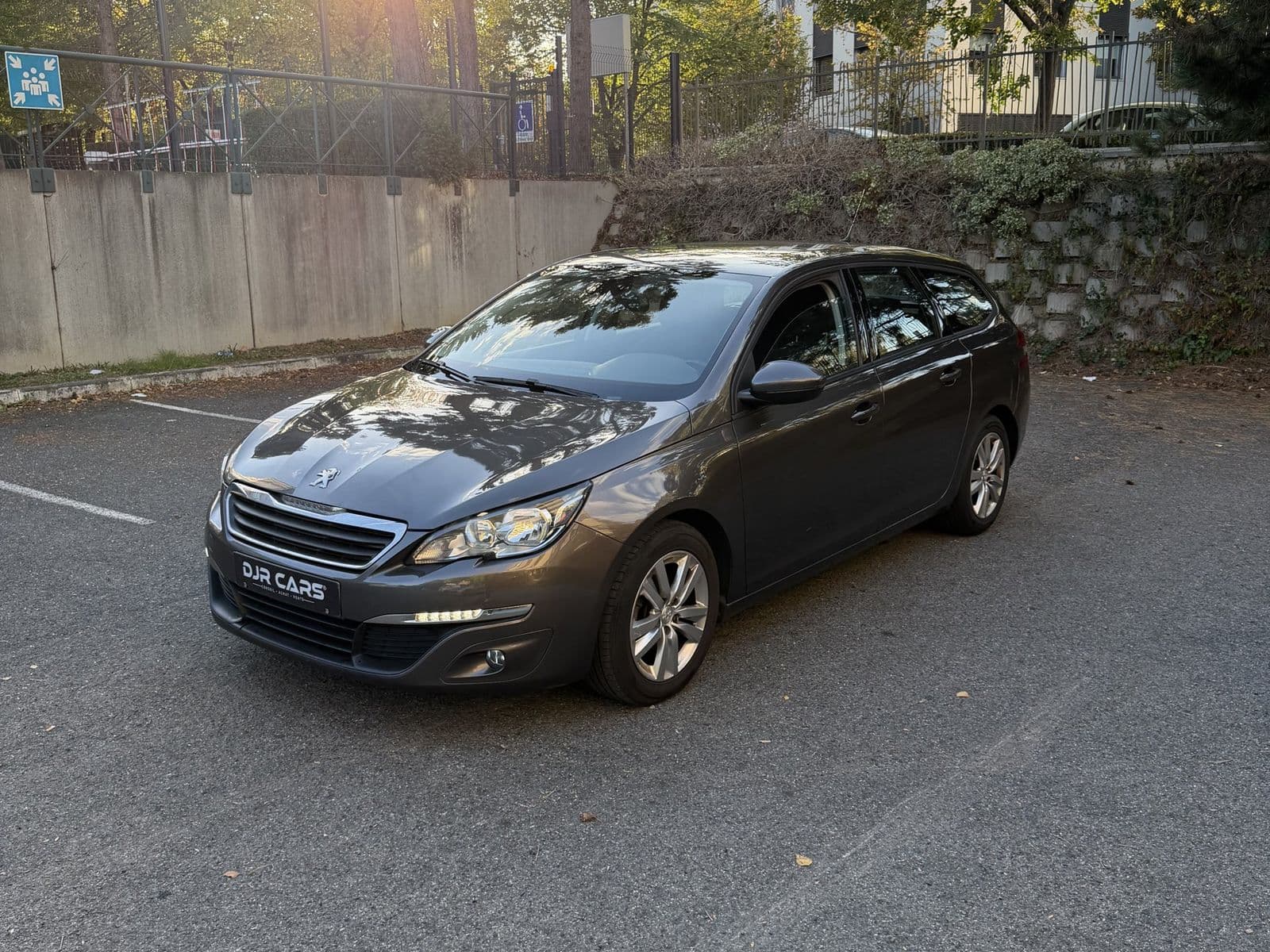 Peugeot 308 SW 1.6 BlueHDi 120 ch BVM6 Active Business Marron