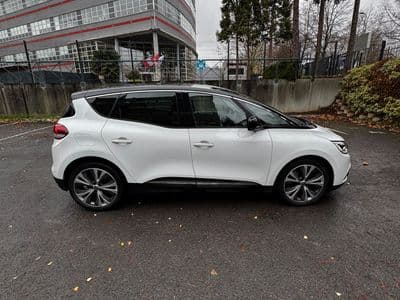 Renault Scénic IV 1.5 dCi 110 ch EDC Intens Blanc
