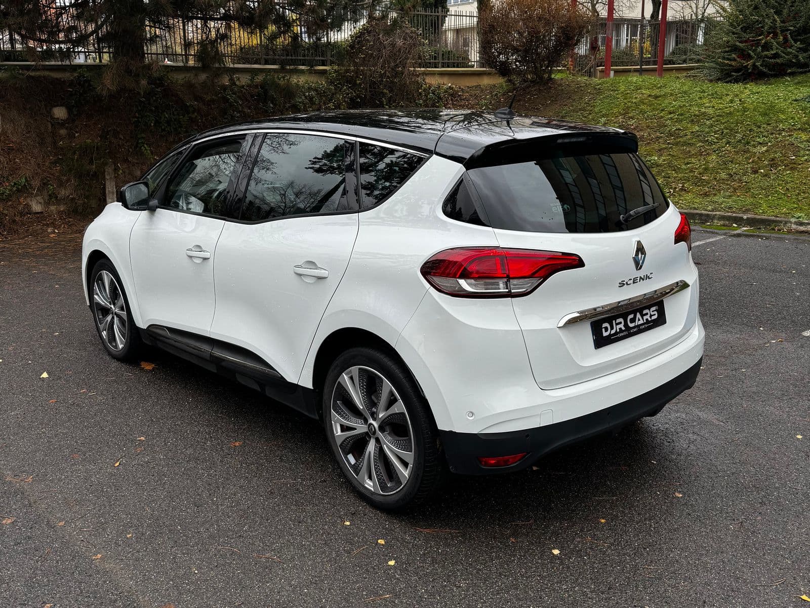 Renault Scénic IV 1.5 dCi 110 ch EDC Intens Blanc