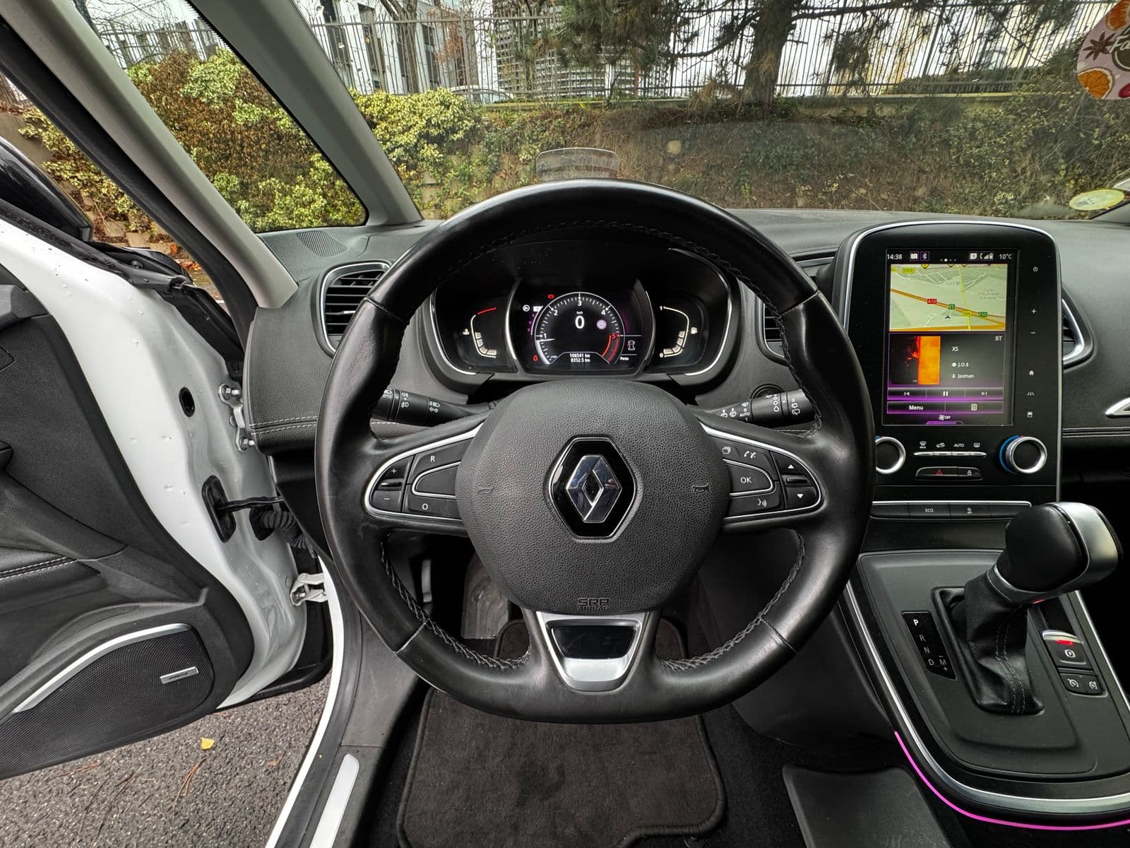 Renault Scénic IV 1.5 dCi 110 ch EDC Intens Blanc