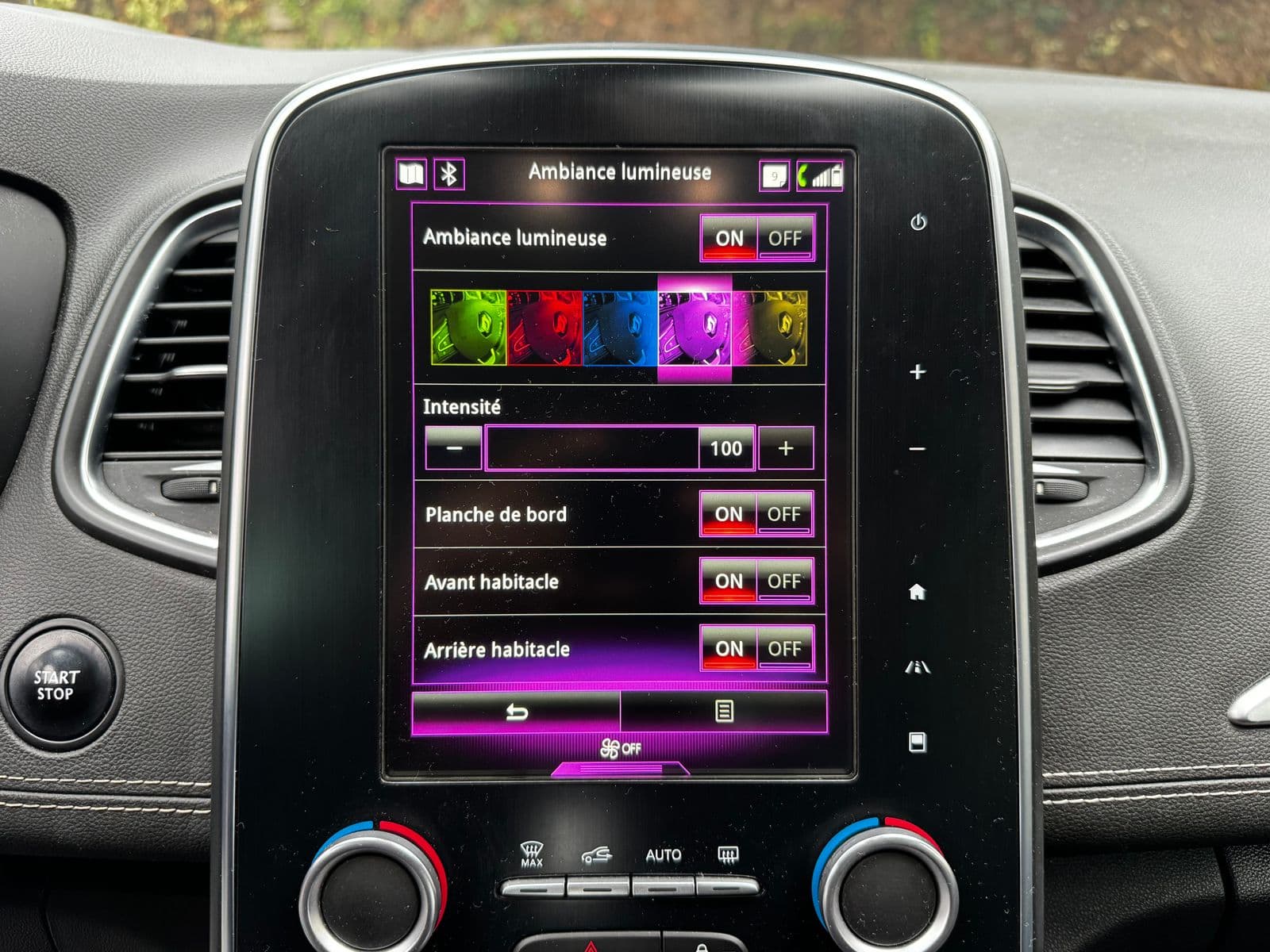 Renault Scénic IV 1.5 dCi 110 ch EDC Intens Blanc
