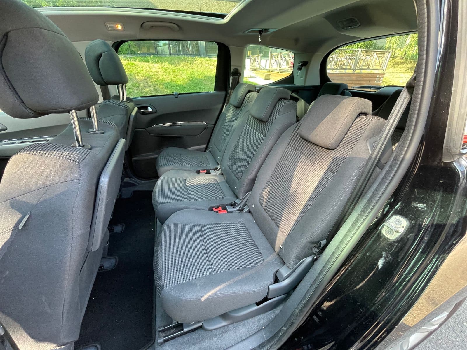 Peugeot 5008 Allure 7 places Noir