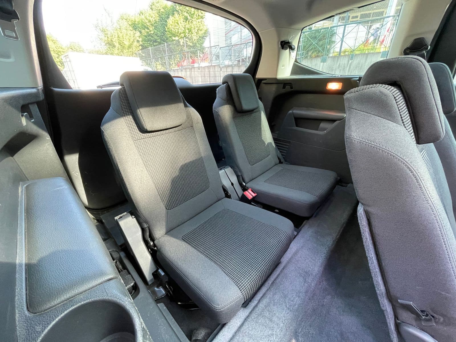 Peugeot 5008 Allure 7 places Noir