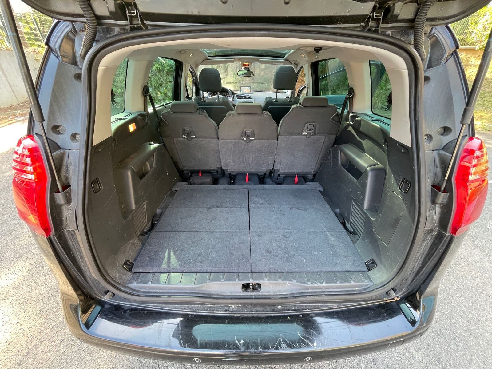 Peugeot 5008 Allure 7 places Noir