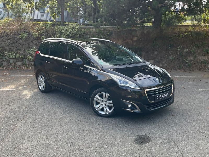 Peugeot 5008 Allure 7 places 2015