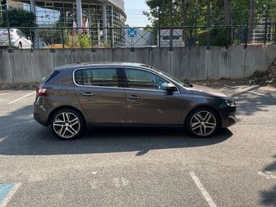Peugeot 308 2.0 BlueHDi 150 ch EAT6 Allure Marron