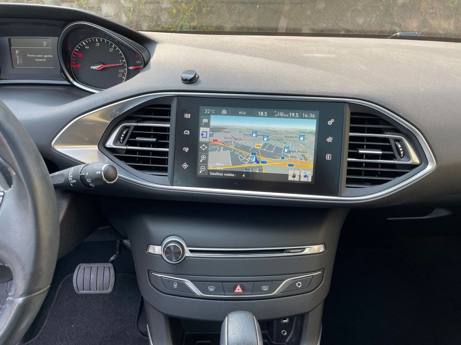 Peugeot 308 2.0 BlueHDi 150 ch EAT6 Allure Marron