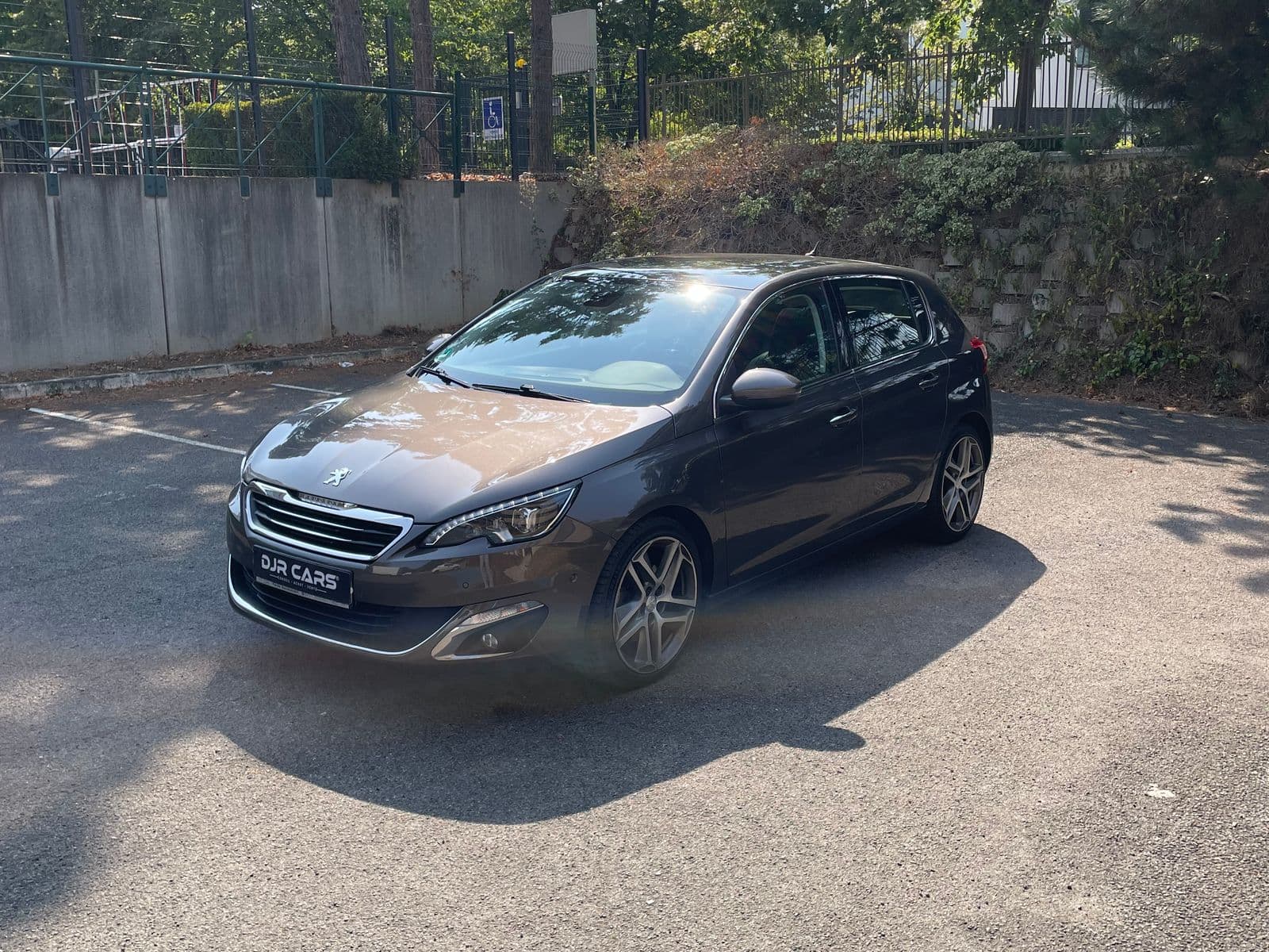 Peugeot 308 2.0 BlueHDi 150 ch EAT6 Allure Marron