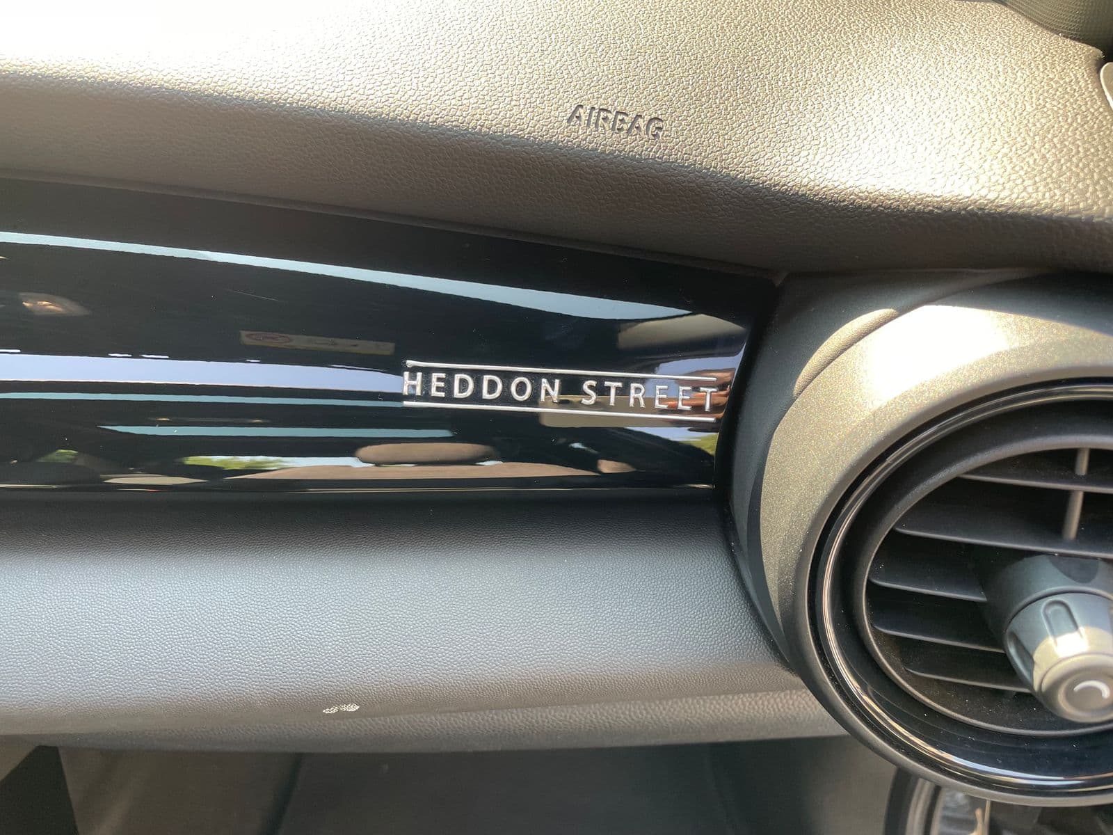 MINI Cooper Hatch 136 ch Edition Heddon Street Noir