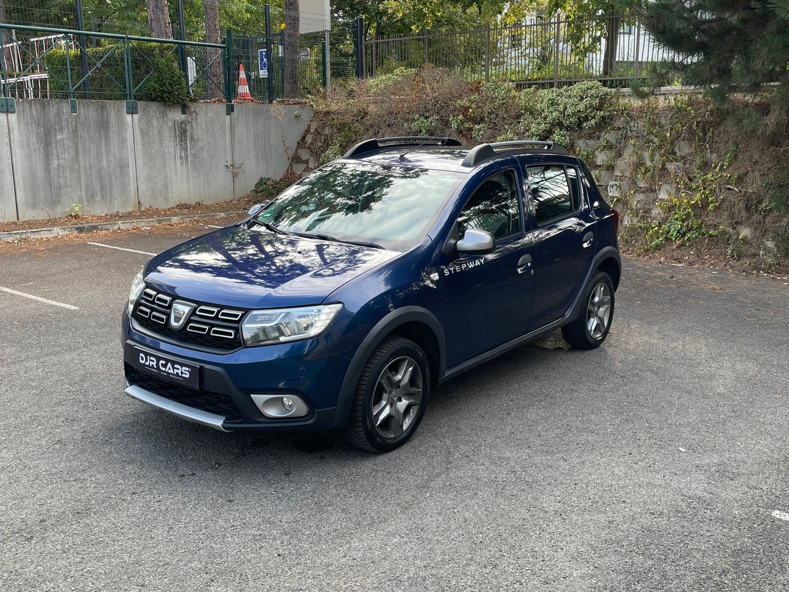 Dacia Sandero 1.5 dCi 90 ch Easy-R Stepway Bleu