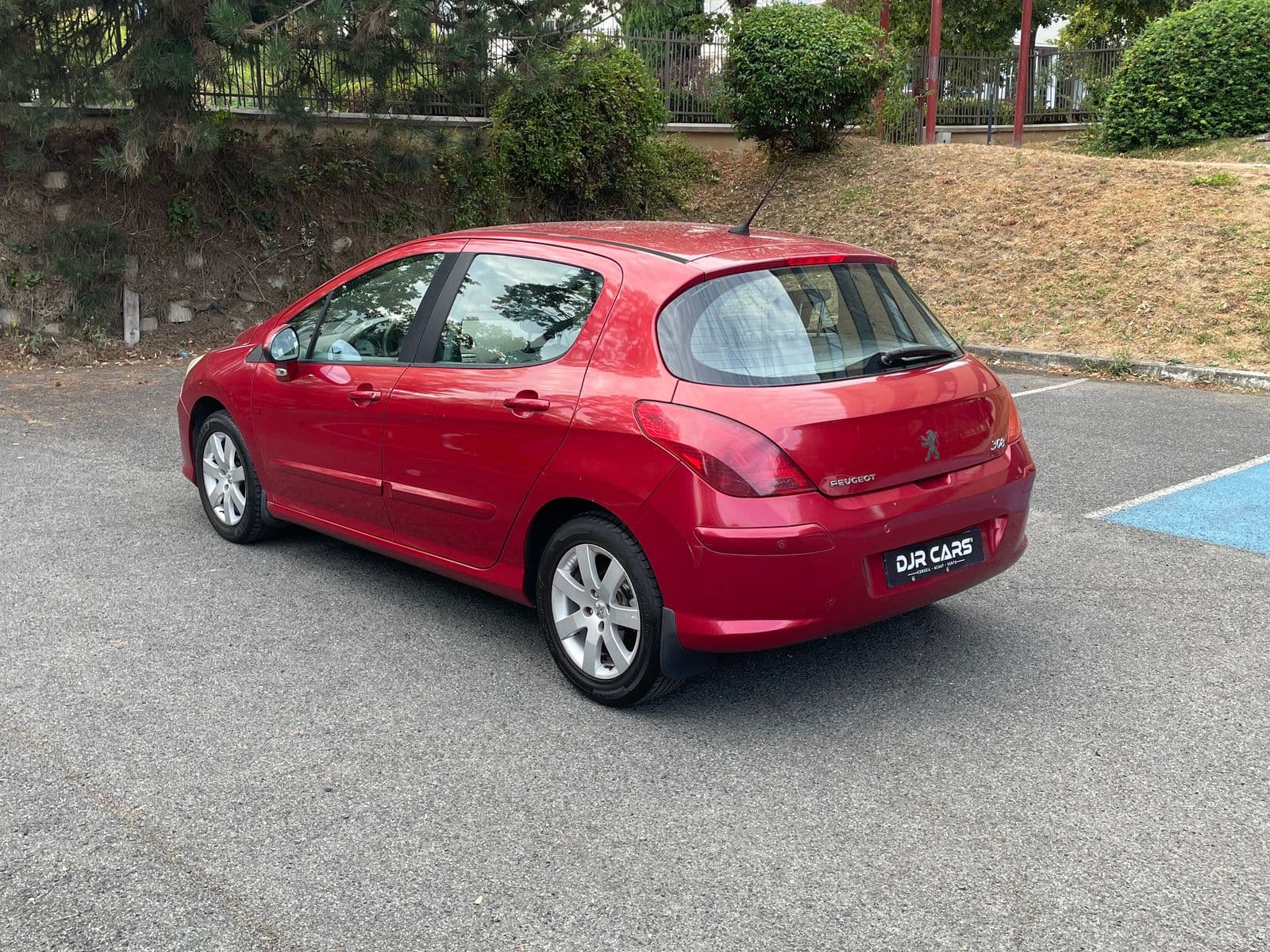 Peugeot 308 2.0 HDi 136 ch FAP Premium Rouge