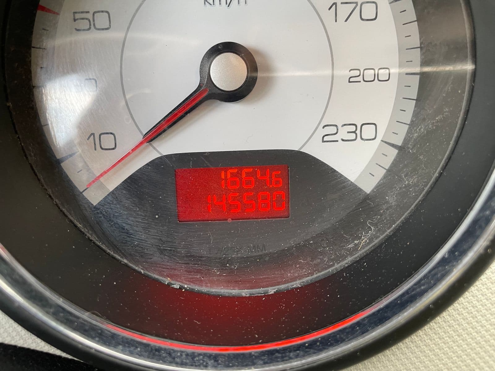 Peugeot 308 2.0 HDi 136 ch FAP Premium Rouge