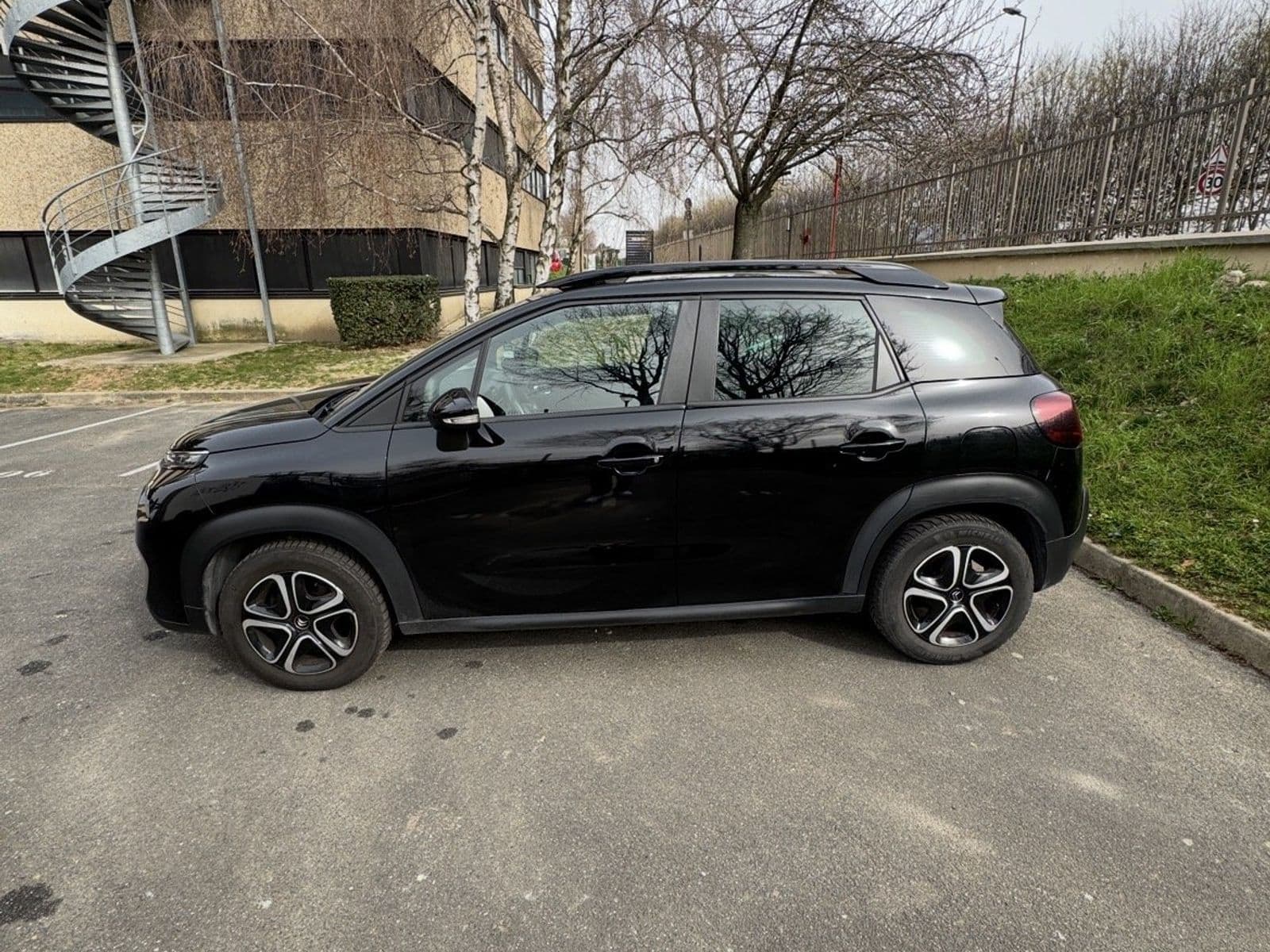 Citroën C3 Aircross 1.6 BlueHDi 120 ch EAT6 Shine Noir
