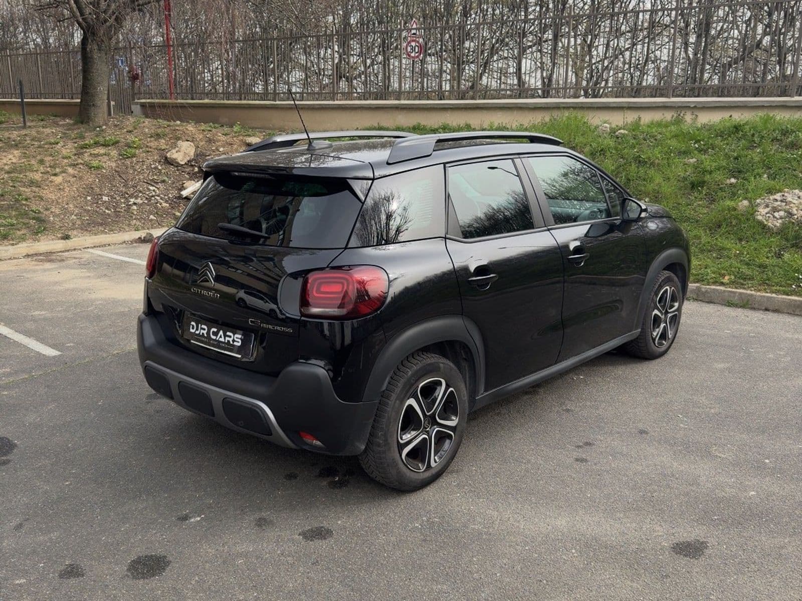 Citroën C3 Aircross 1.6 BlueHDi 120 ch EAT6 Shine Noir
