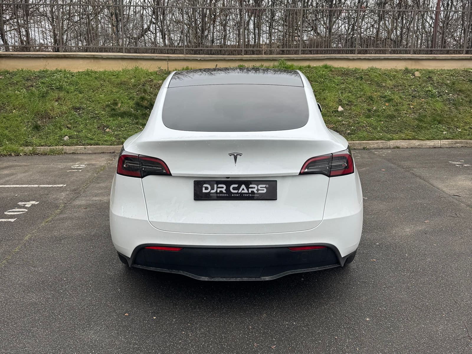 Tesla Model Y Blanc