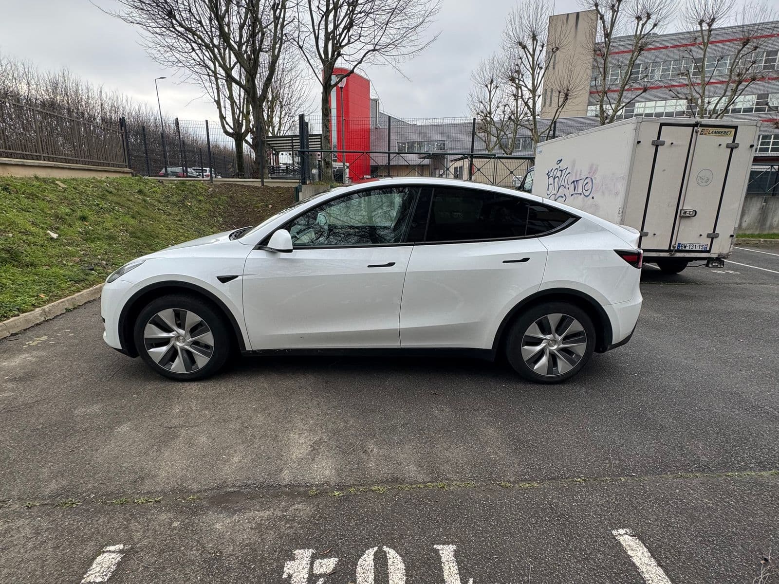 Tesla Model Y Blanc