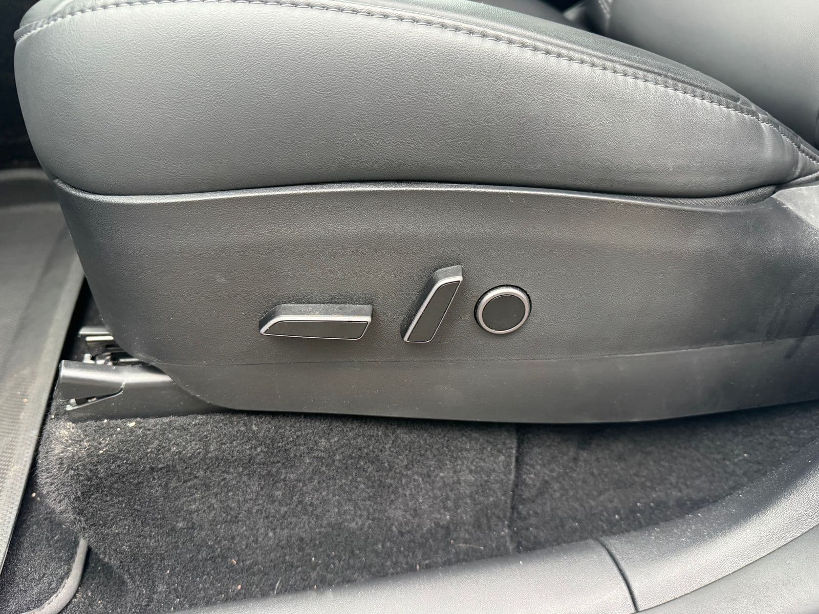 Tesla Model Y Blanc