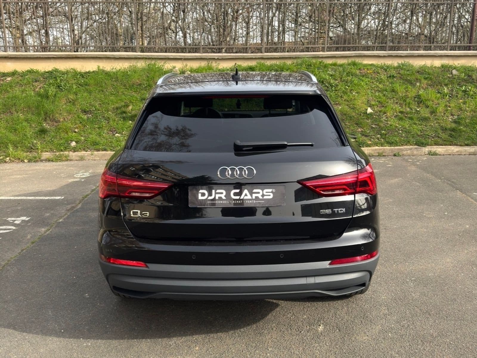 Audi Q3 Noir