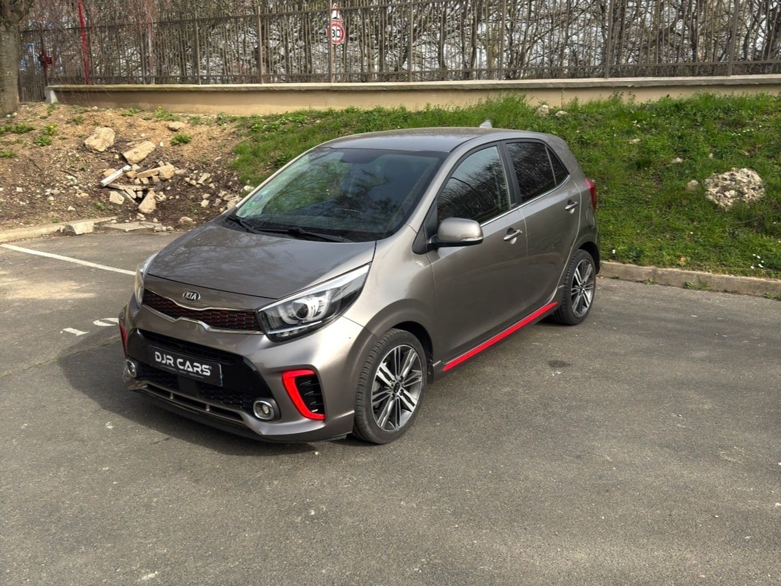 Kia Picanto Gris