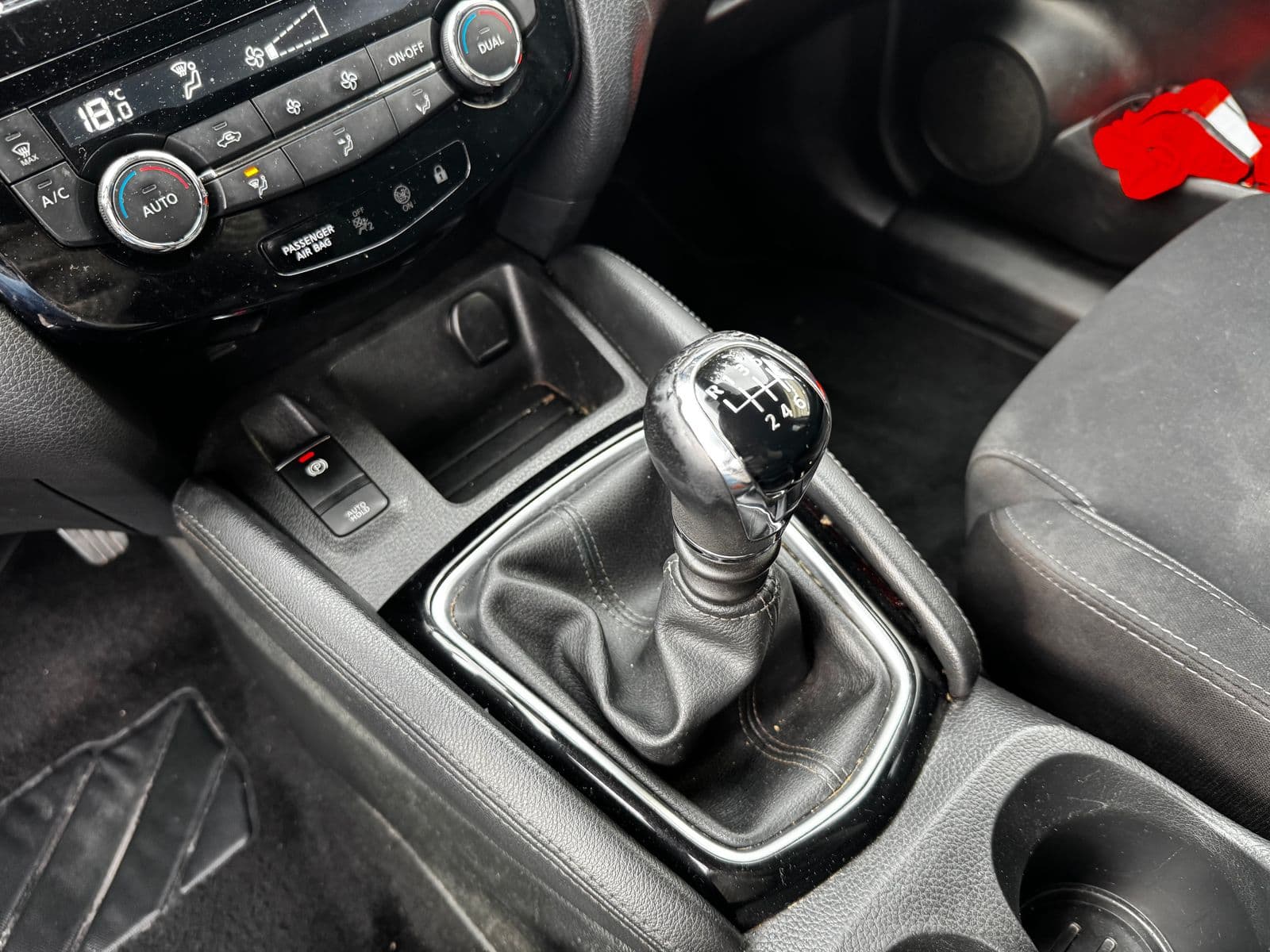Nissan Qashqai Noir