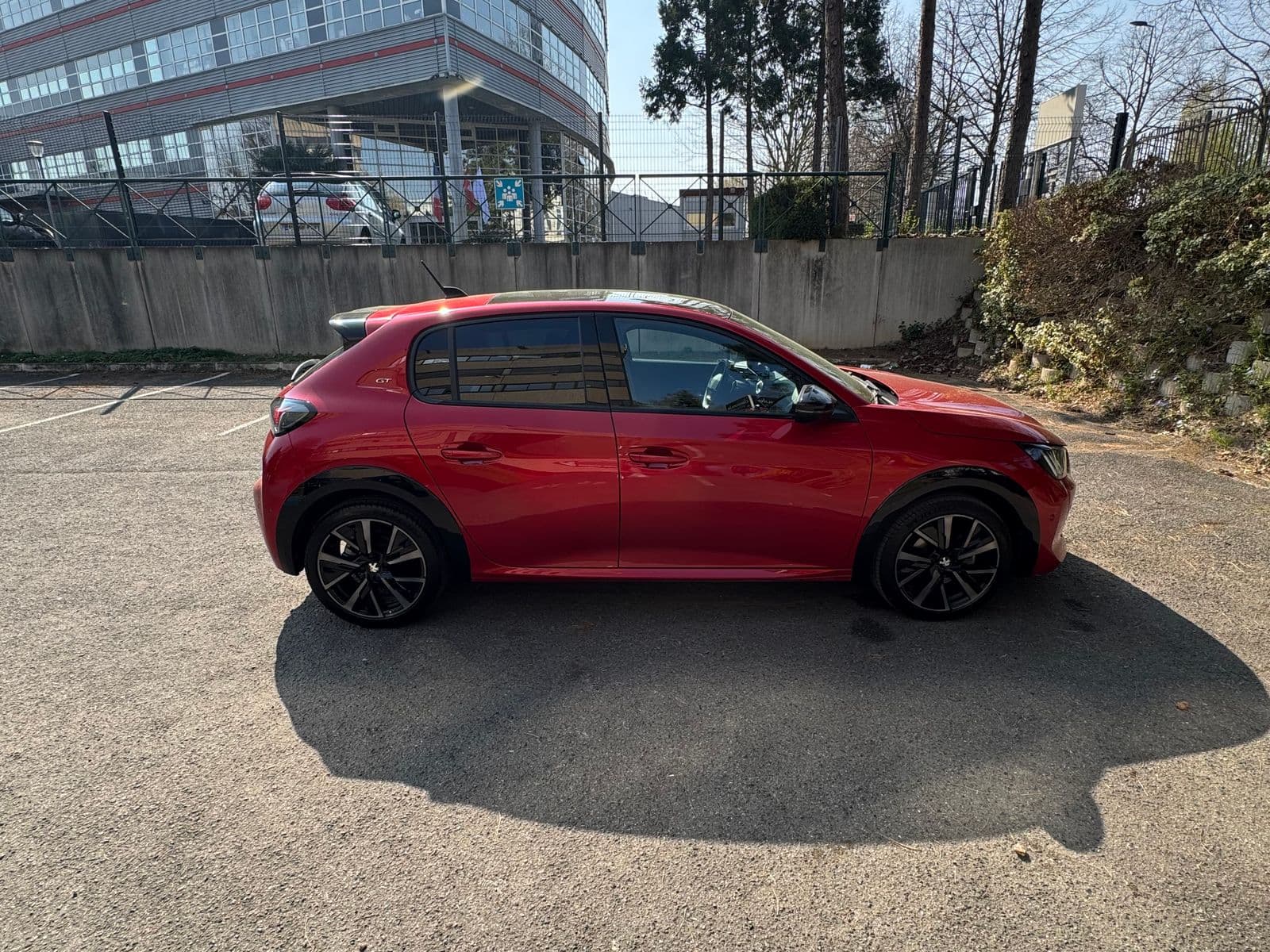 Peugeot 208 Rouge