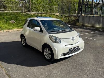 Toyota iQ Blanc