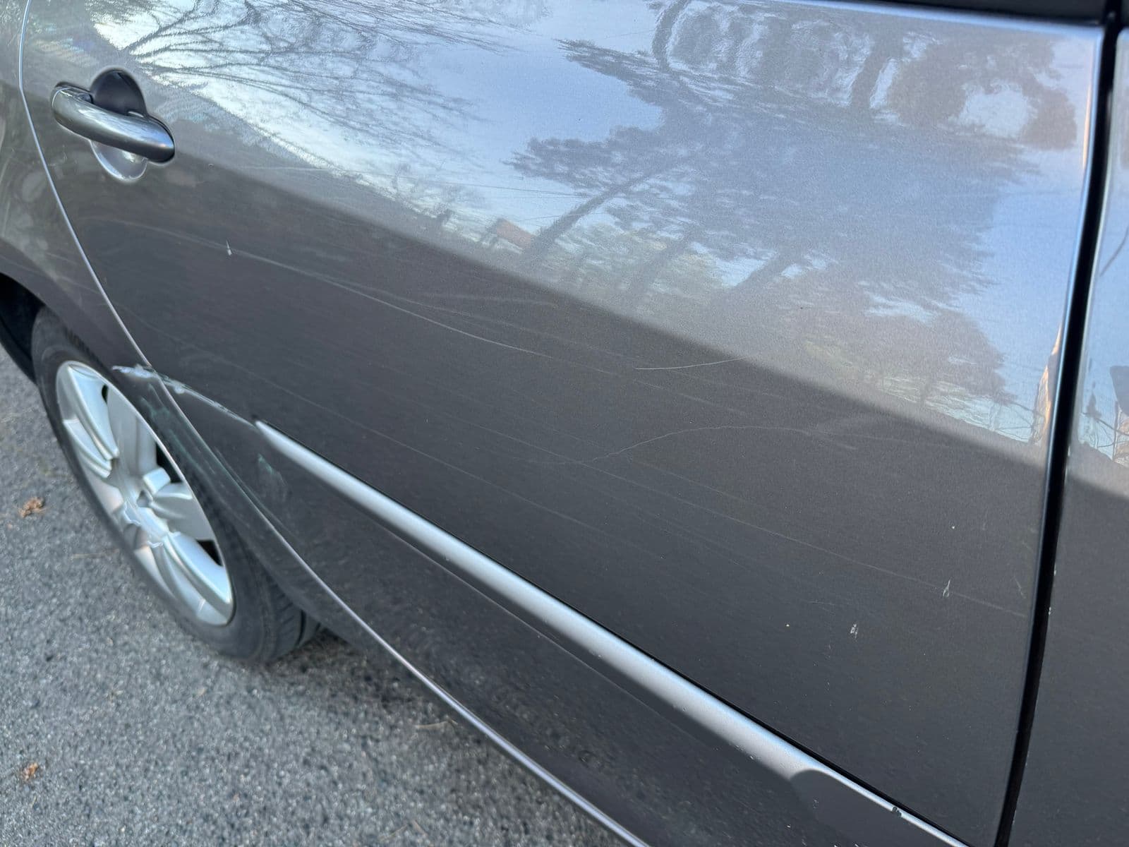 Renault Clio Gris