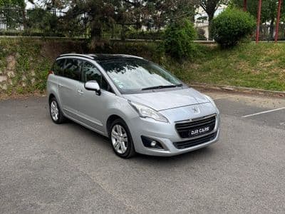 Peugeot 5008 Allure Gris