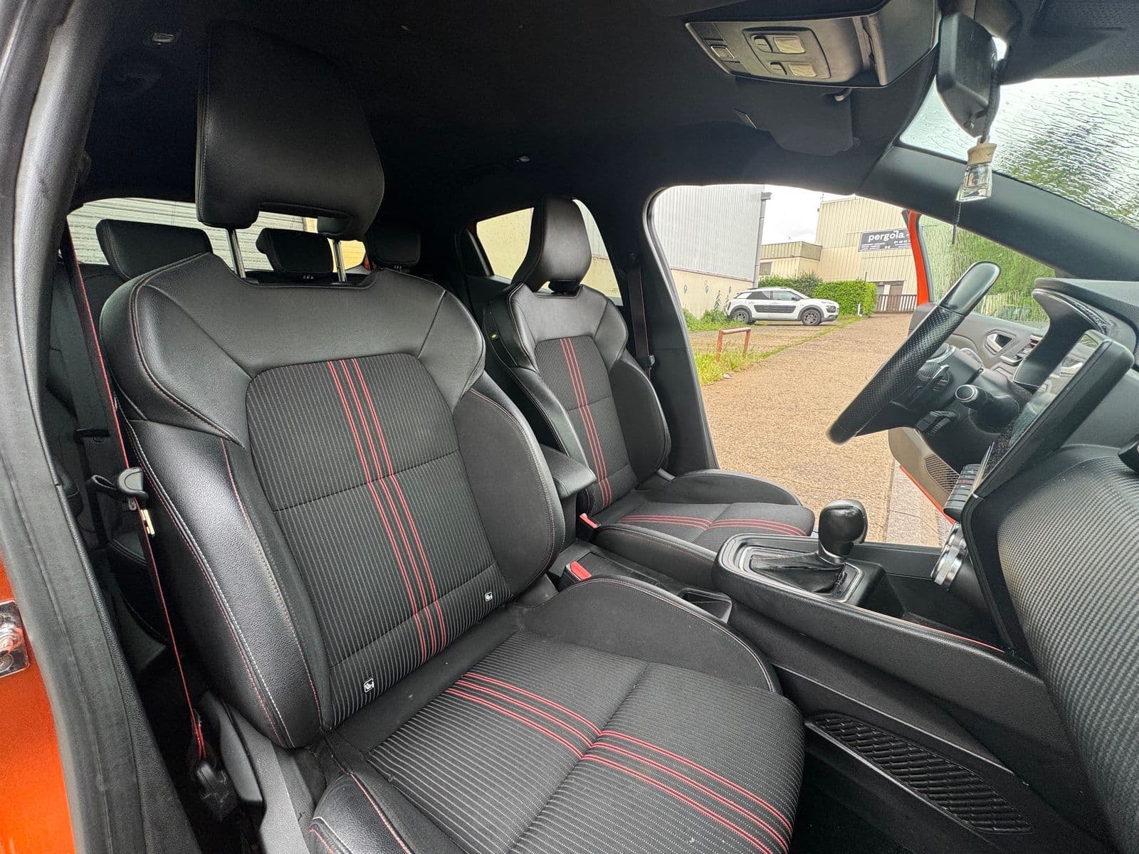 Renault Clio V RS Line Orange