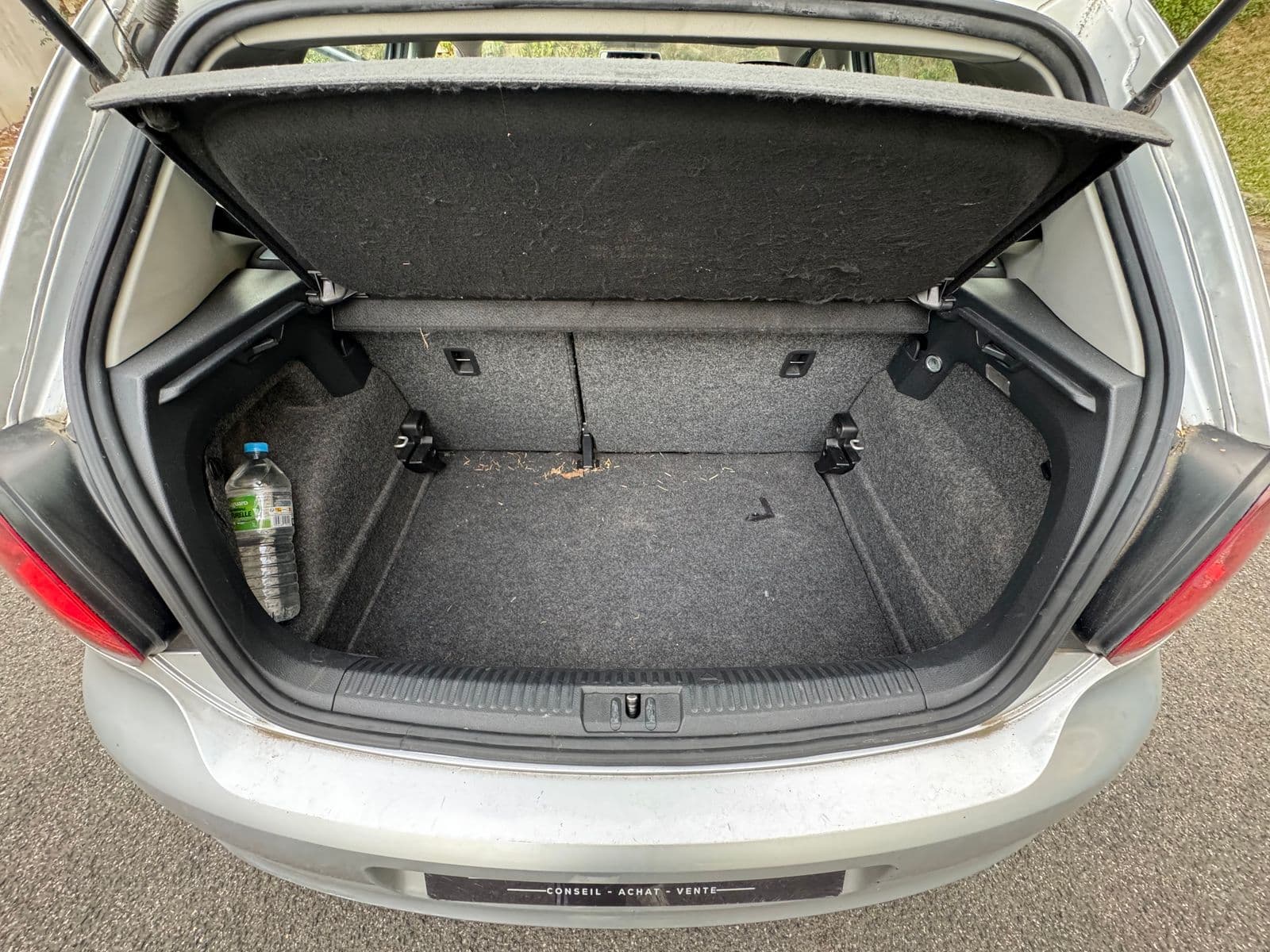 Volkswagen Polo Confortline Gris