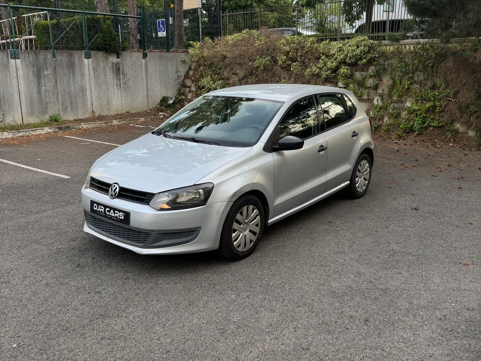 Volkswagen Polo Confortline Gris
