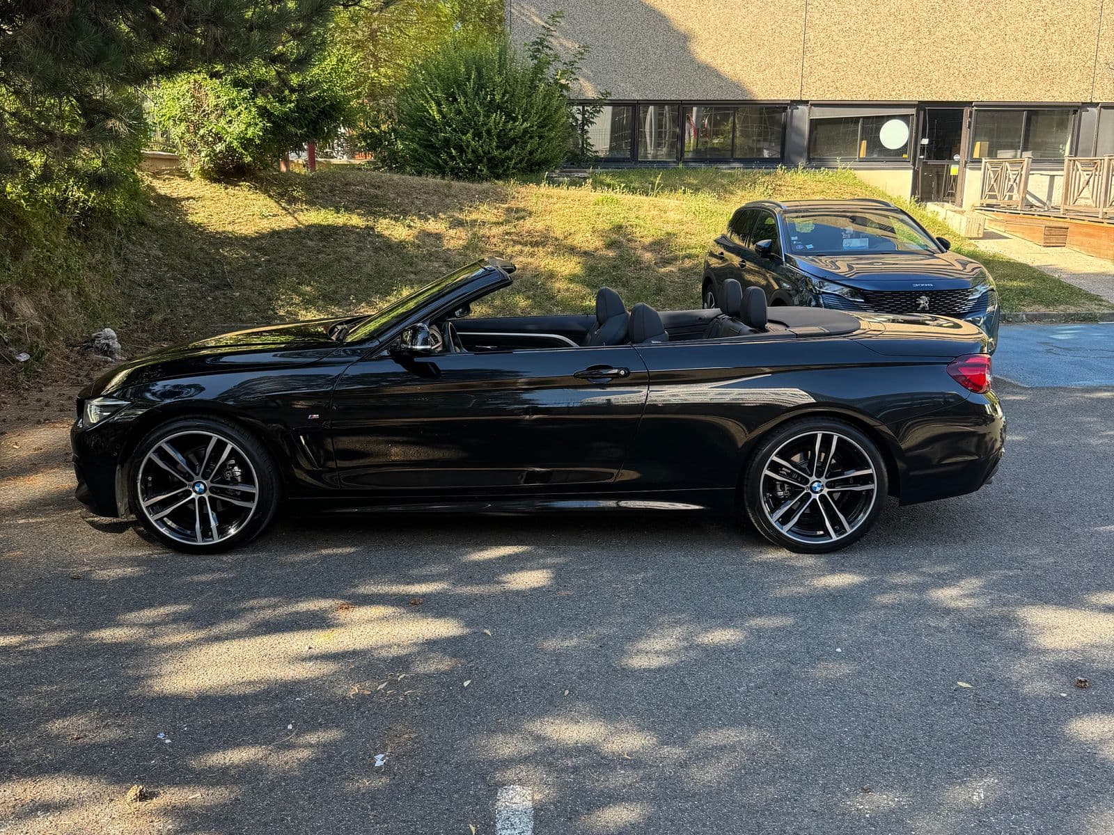 BMW Série 4 Cabriolet 420i M Sport Noir