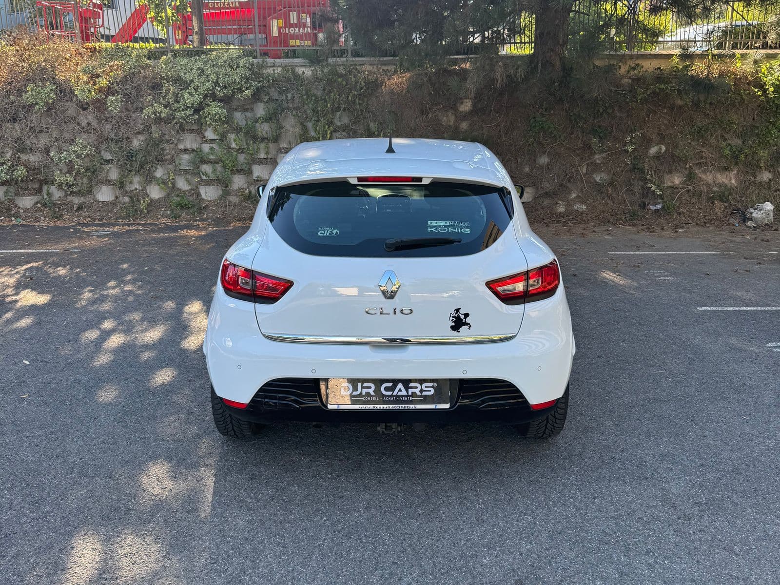 Renault Clio IV 1.2 16V 75 ch Expression Blanc