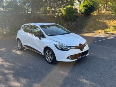 Renault Clio IV 1.2 16V 75 ch Expression Blanc