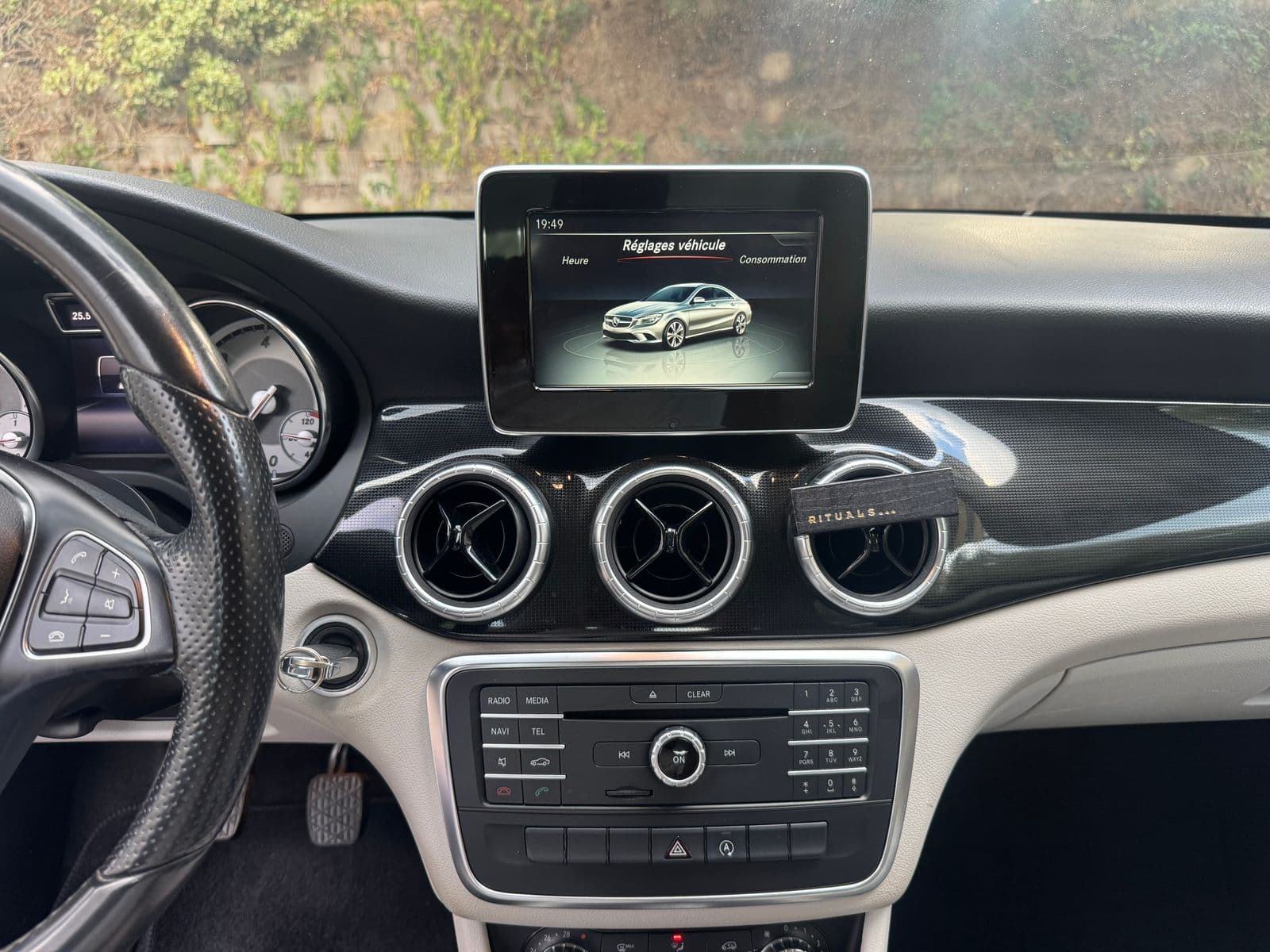 Mercedes Classe CLA 180d Sensation Noir