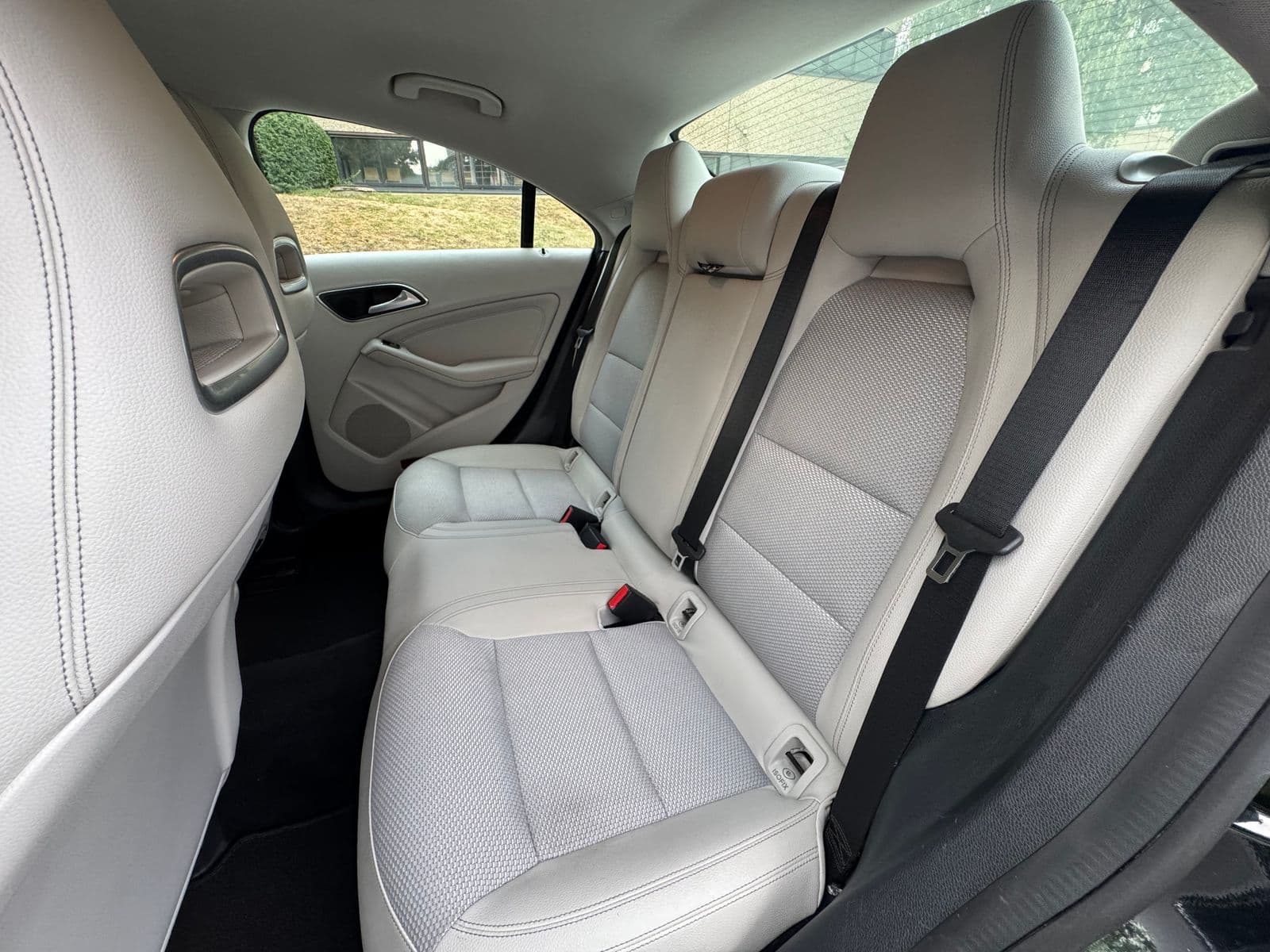 Mercedes Classe CLA 180d Sensation Noir